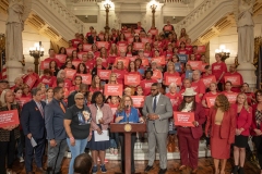 October 4, 2023: Senator Sharif Street joined colleagues and Moms Demand Action Executive Director Angela Ferrell-Zabala and Over 100 Gun Safety Advocates at Statehouse to Call for Action on Gun Safety During Annual Advocacy Day.