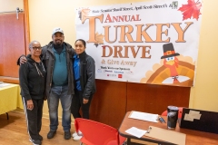 Noviembre 21, 2024:  Senator Sharif Street Hosts his Annual Turkey Give Away.